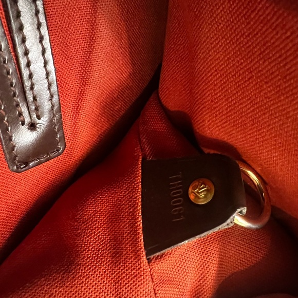 Authentic Louis Vuitton Damier Ebene SoHo backpack - Picture 12 of 14